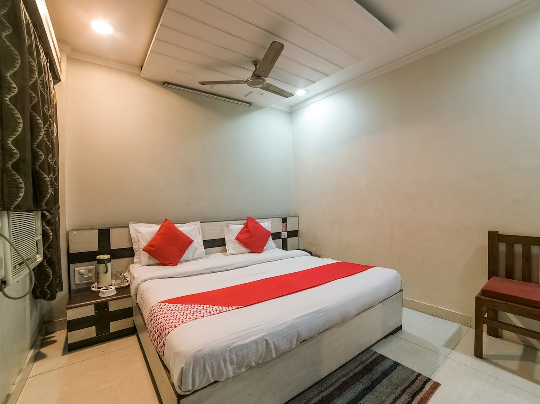 OYO Hotel Anand主图