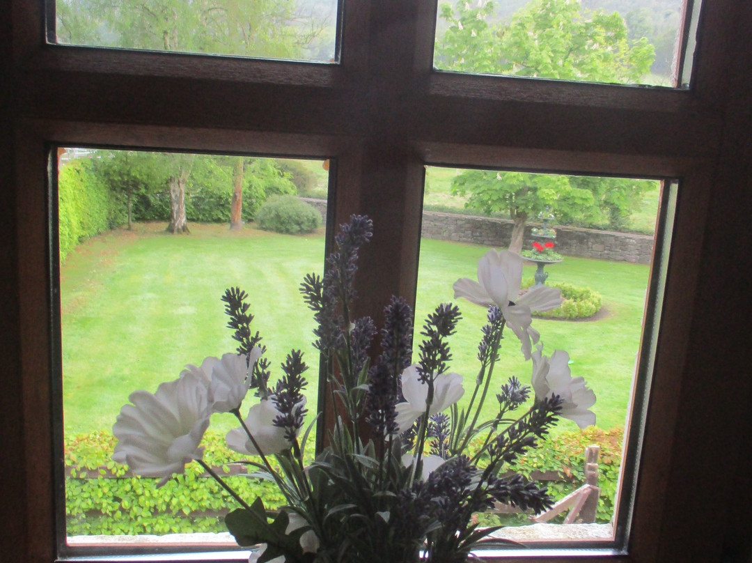 Ballinacourty House主图