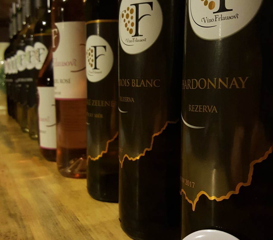 Vino Frlausovi-Satov必去景点