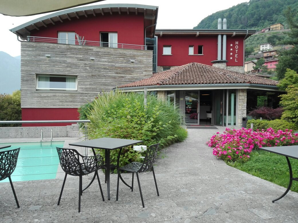 Lake Hotel La Pieve景点图片