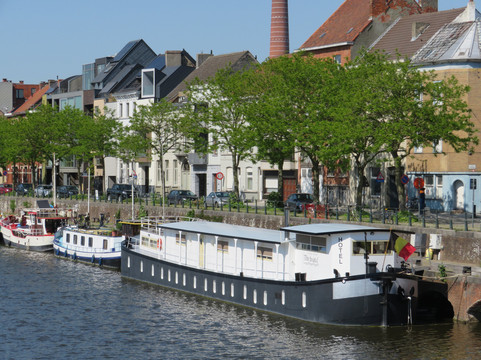 船上酒店船屋主图