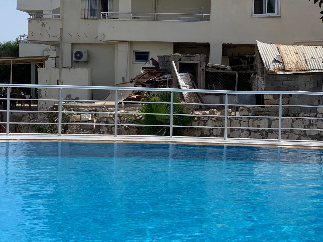 Veran Hotel Beach Club