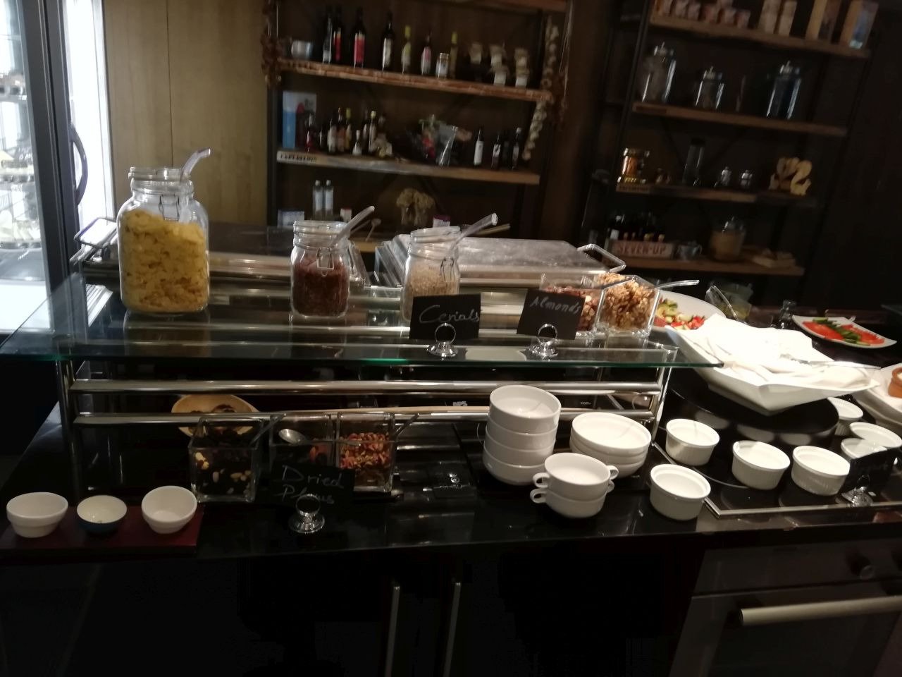 Life Gallery Athens Hotel-餐饮