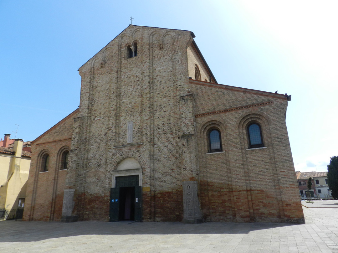 圣玛利亚和圣多纳托教堂景点图片