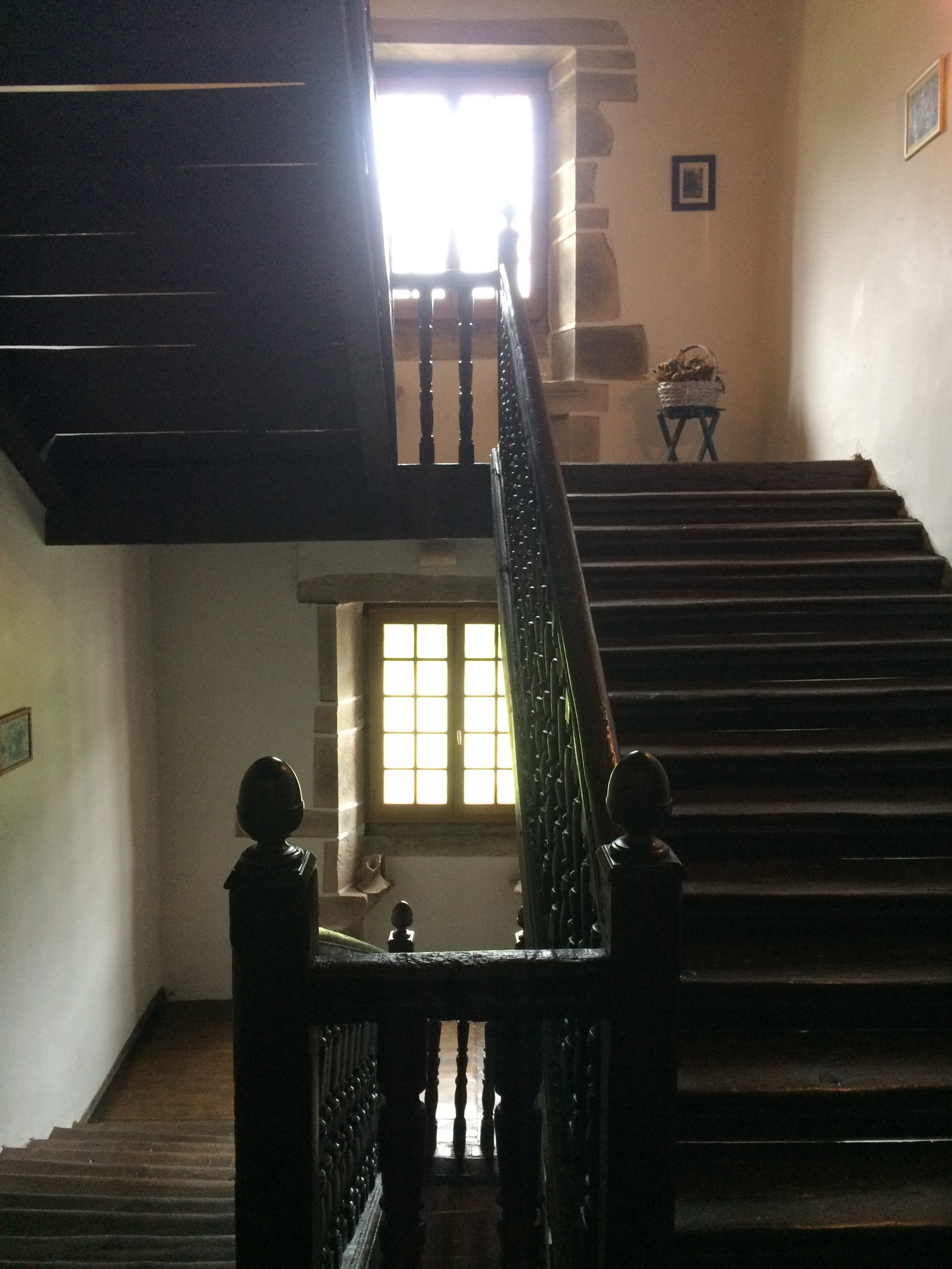 Maison Jauregia-官方