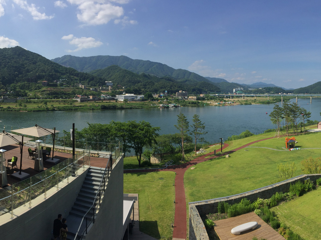 Midas Hotel & Resort主图