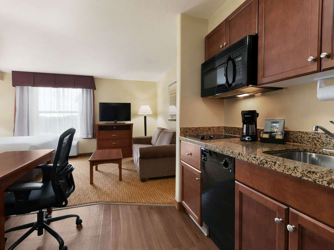 Days Inn &Suites by Wyndham Sherwood Park Edmonton主图