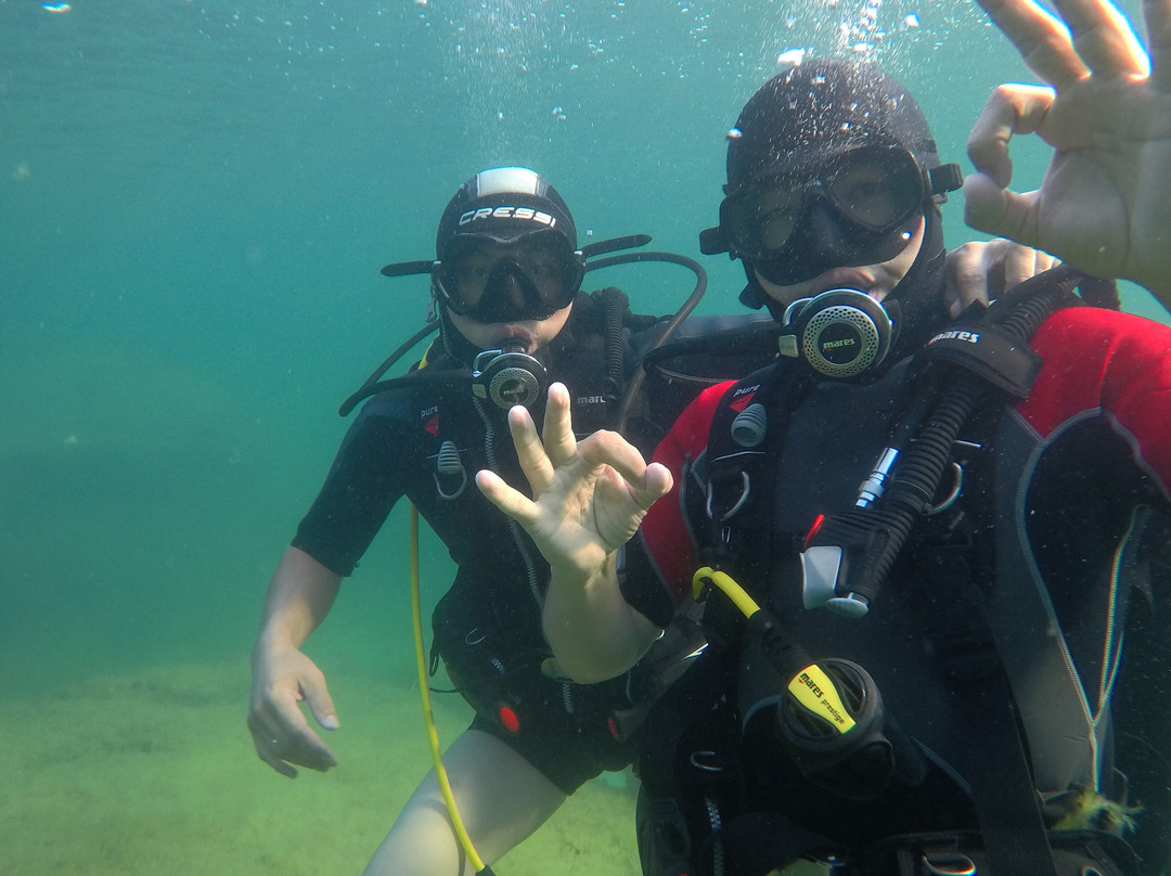 Diving Center Typhoon-阿克涛必去景点