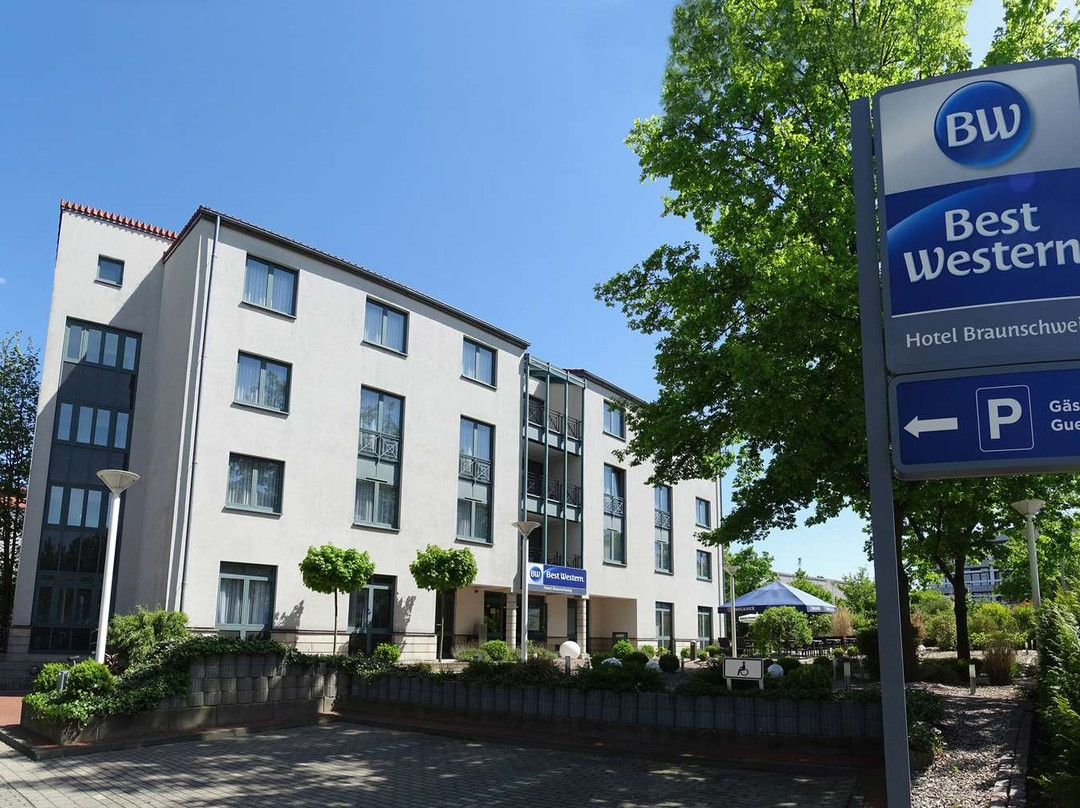 布倫瑞克市南廣場飯店主图