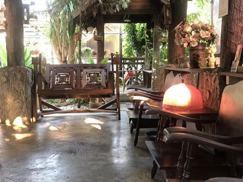 赛通老城旅馆主图