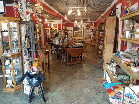 Javelinas and Hollyhocks-Fort Davis必去景点