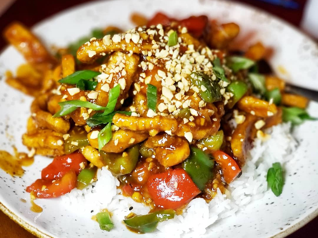 Lazy Dog Restaurant & Bar