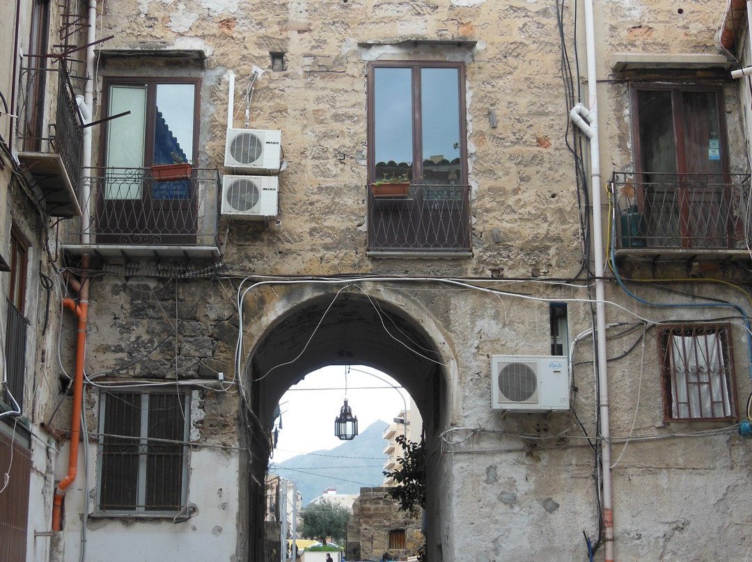 Mura, Bastione e Porta Carini景点图片