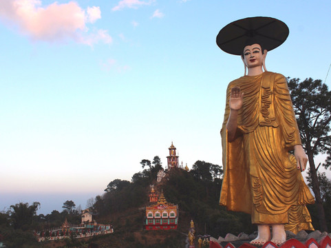 Taung Pu Lu Monastery-Mindat必去景点