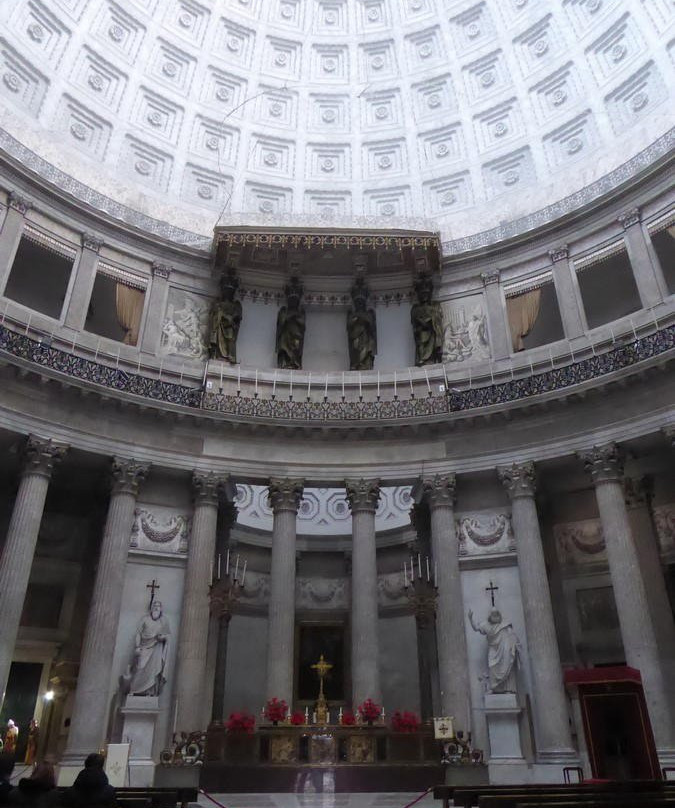 Basilica Reale Pontificia San Francesco da Paola景点图片