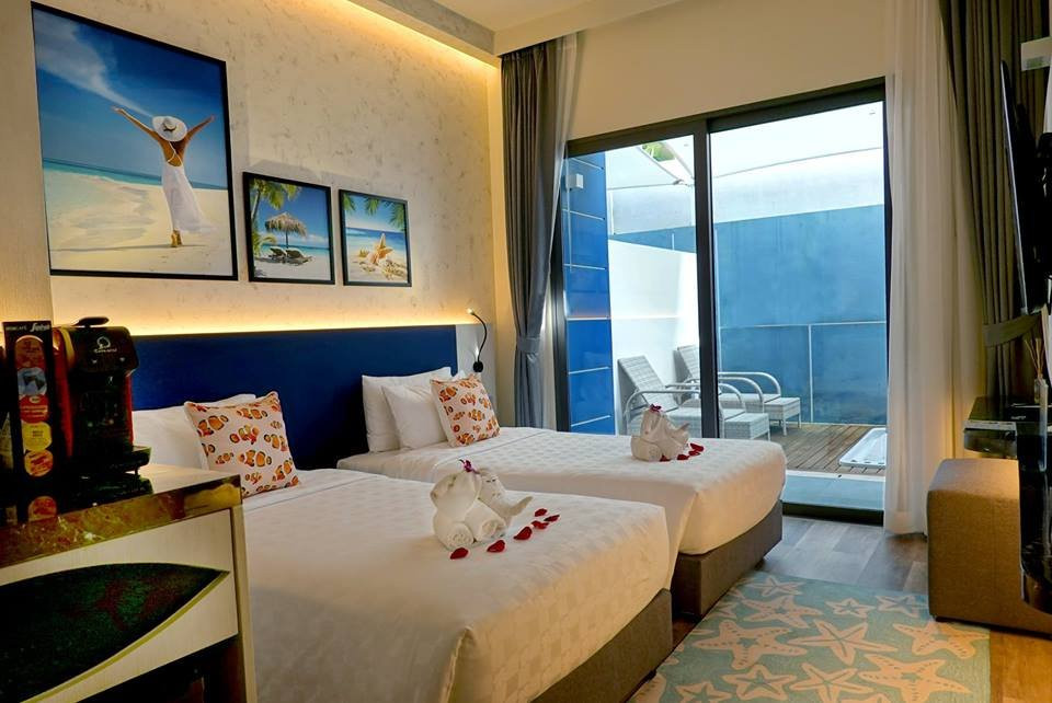 Hotel Clover Patong Phuket主图