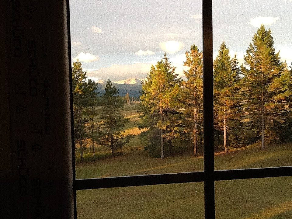 Bar F Ranch House主图