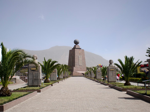 Bucket Pass-基多必去景点