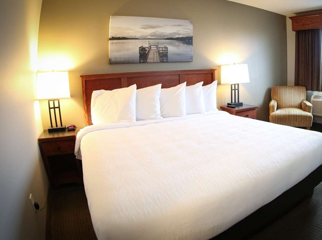 GrandStay Hotel & Suites Perham主图