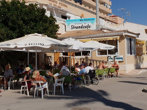 Mil Palmeras餐馆和美食-Strandcafe