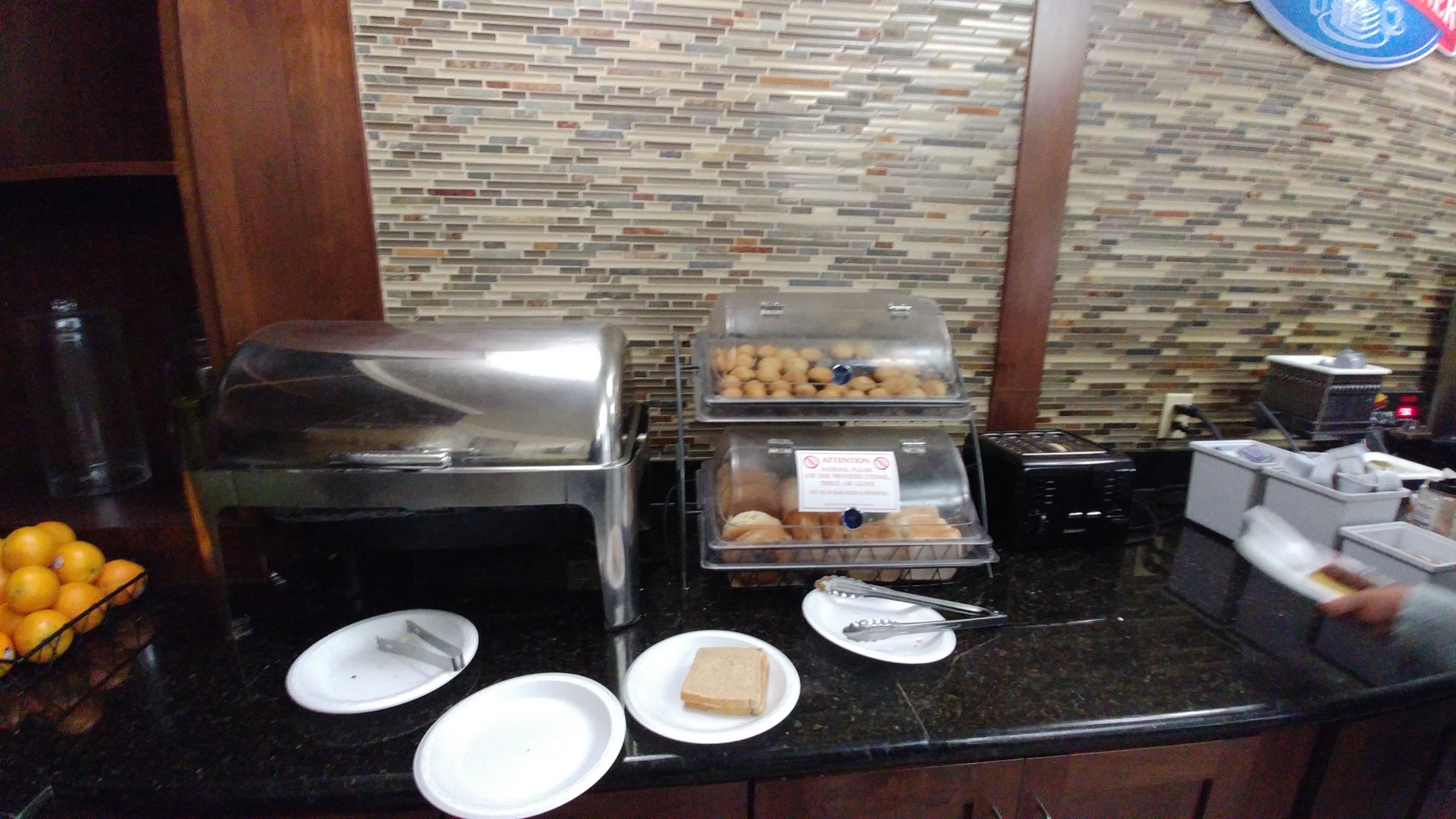 Baymont by Wyndham Erie-餐饮