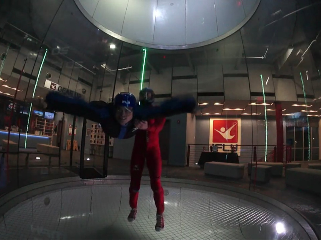 iFLY Indoor Skydiving - Chicago (Naperville)-内珀维尔必去景点