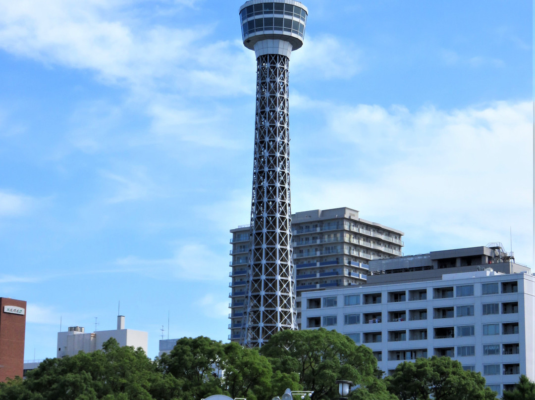Yokohama Marine Tower景点图片