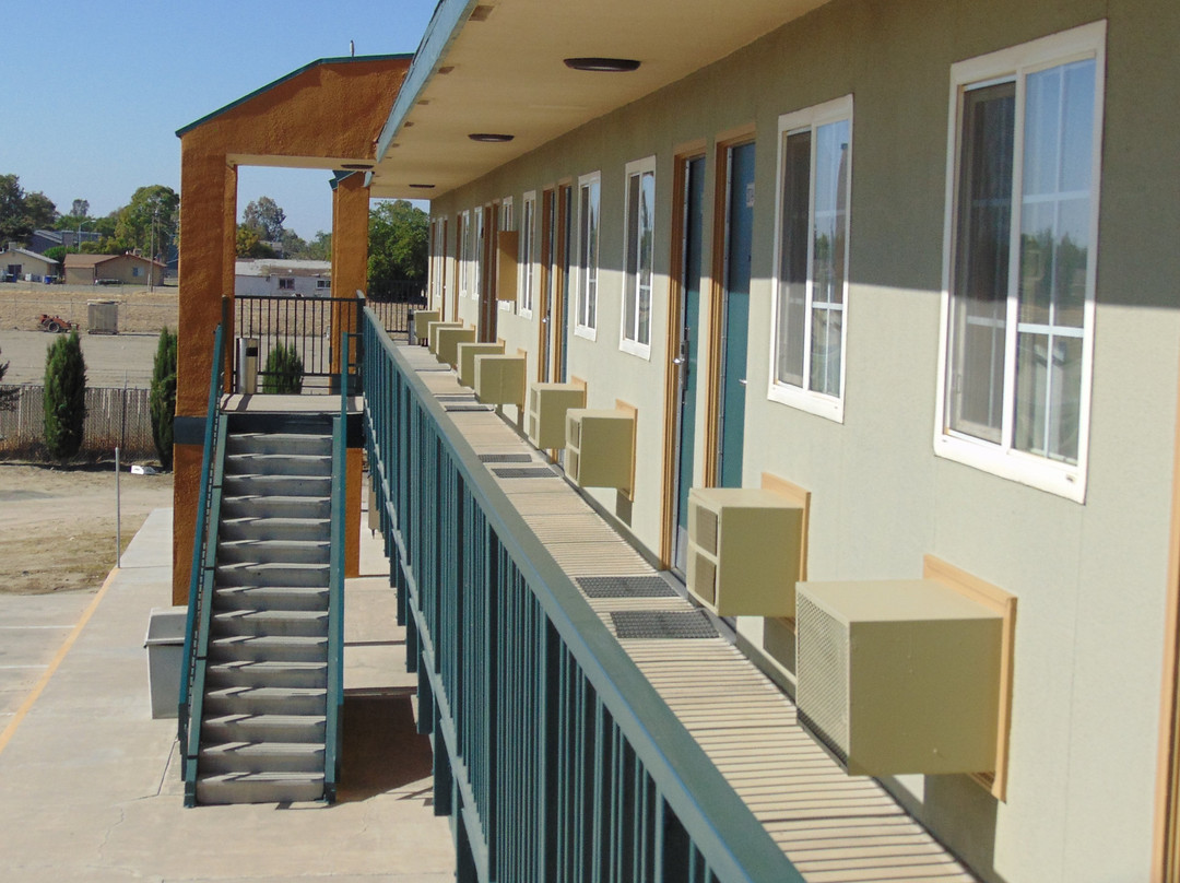 Corcoran Country Inn主图