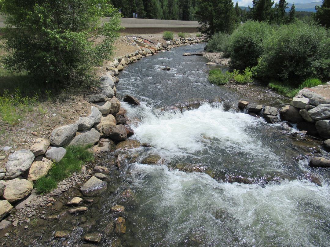 Blue River Bikeway景点图片