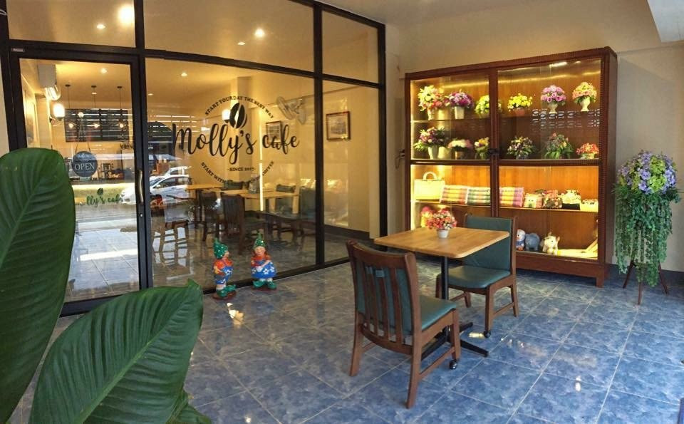 Phra That Pha Daeng餐馆和美食-Molly’s cafe