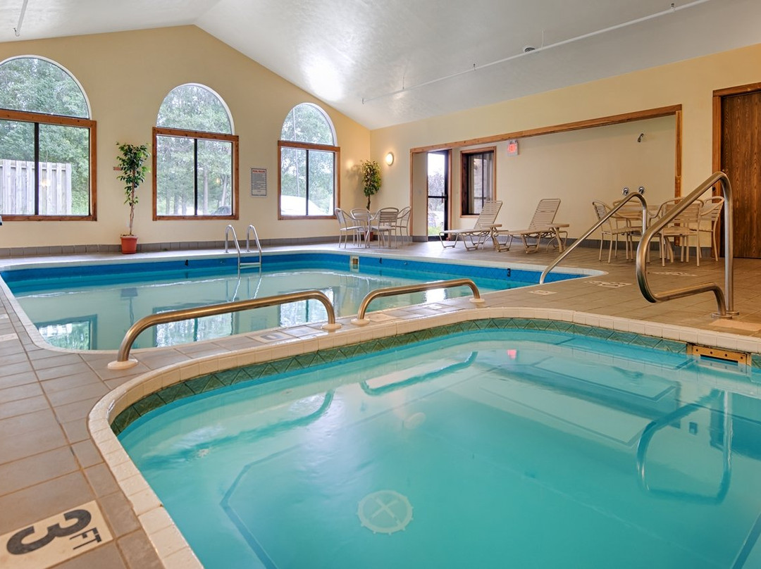 Best Western Plaza Hotel Saugatuck主图