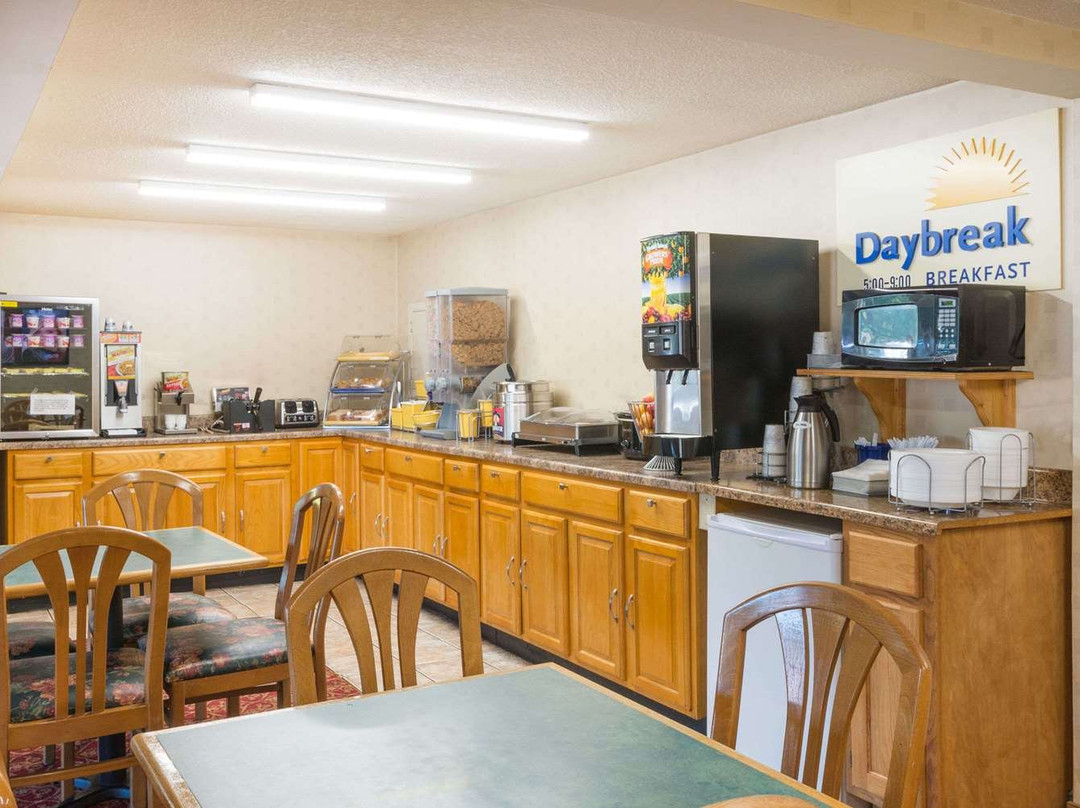 Days Inn by Wyndham Paintsville主图