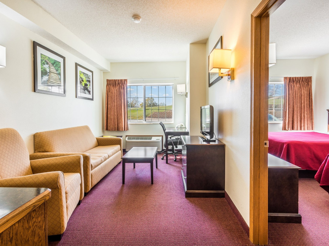 Wamego Inn & Suites主图