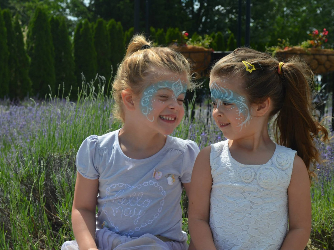 Serenity Lavender Farm-Harrow必去景点