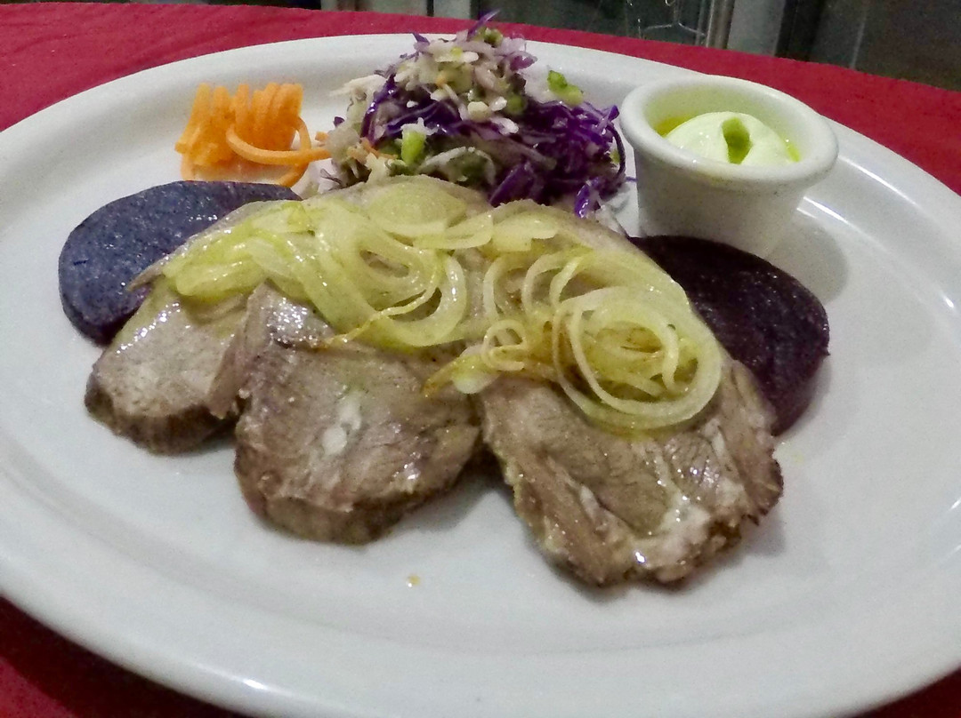 Bobo Hotel & Restaurant主图