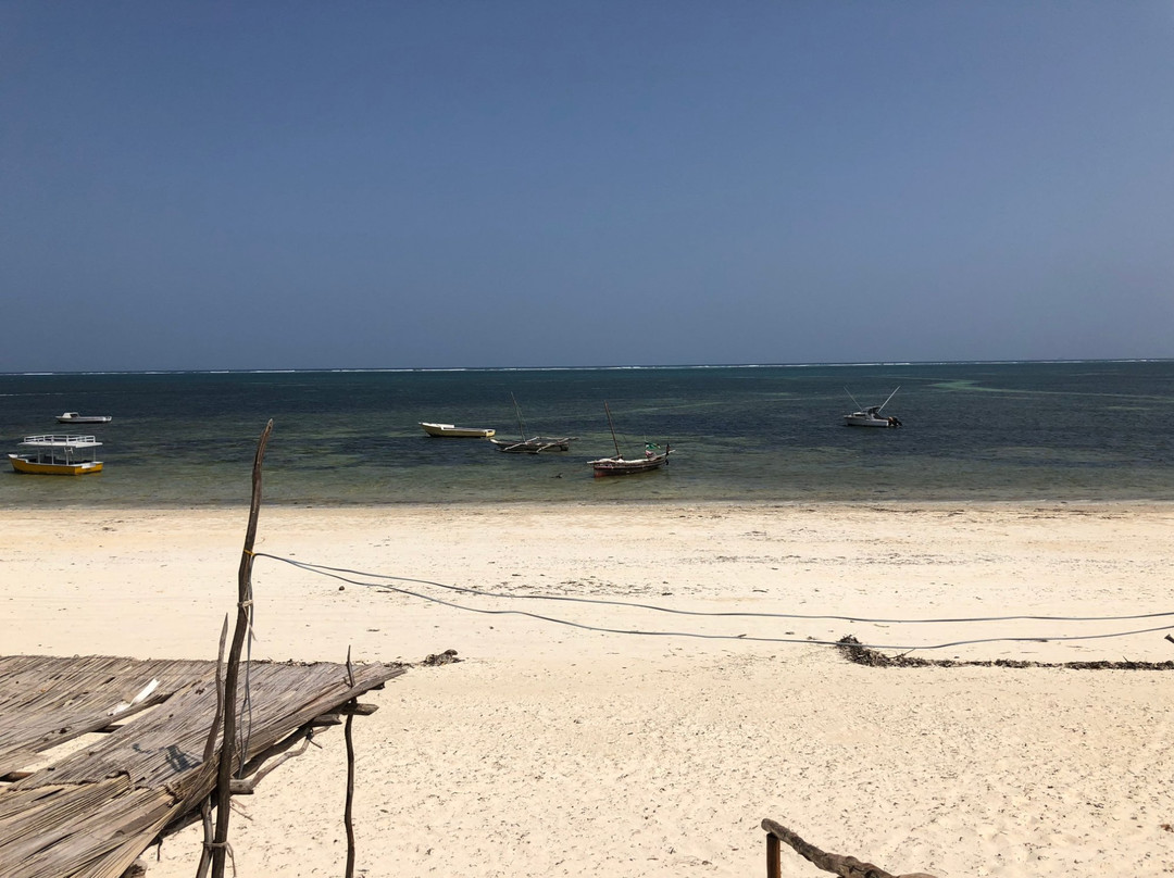 班布里海滩酒店主图