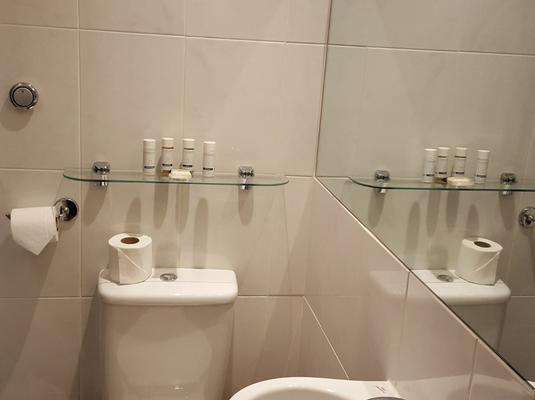 The Crown & Punchbowl主图