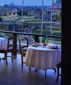 Petulu Restaurant餐厅图片