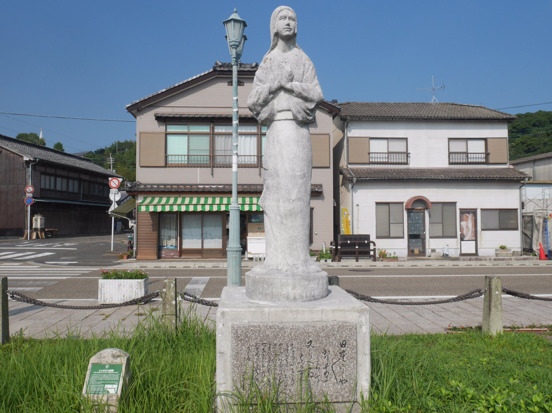 Statue of the Jagatara Girl-平户市必去景点