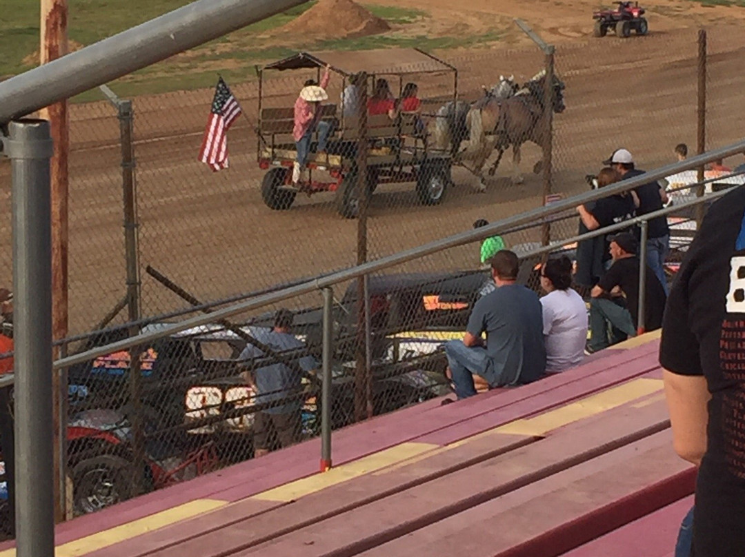 Midway Speedway-莱巴嫩必去景点