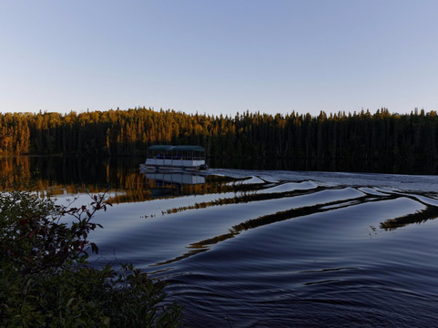Lac-Édouard旅游攻略图片