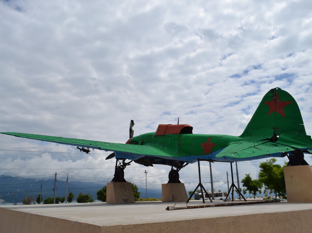 Monument the Plane IL-2景点图片