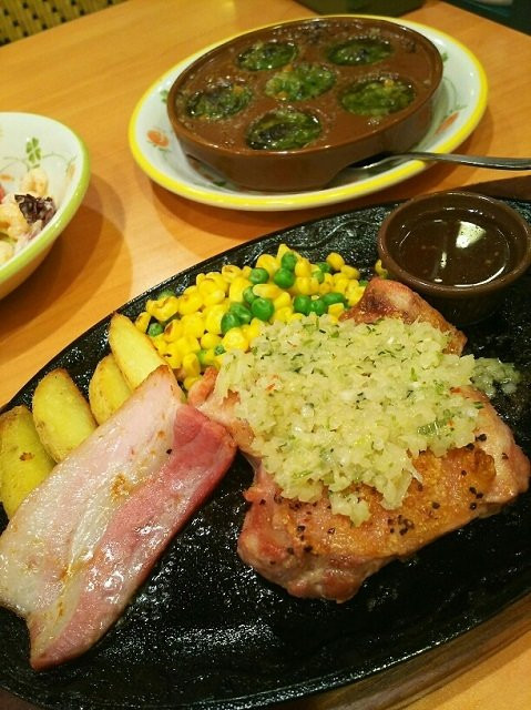 サイゼリヤ舞浜駅前店