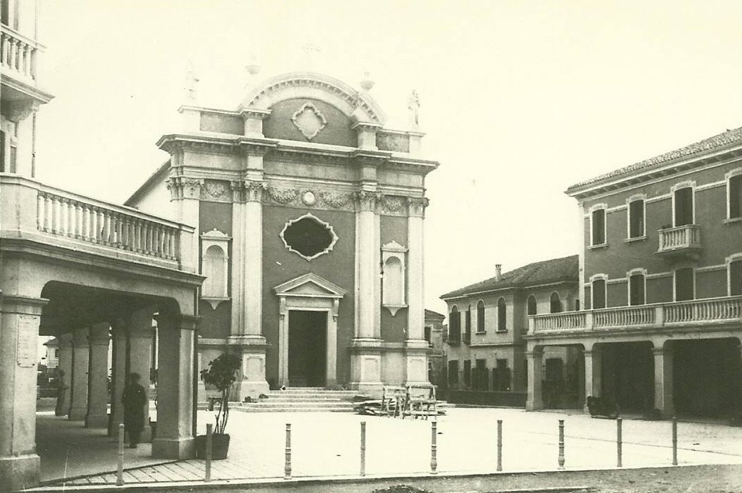 Parrocchia Santa Maria Immacolata di Lourdes景点图片