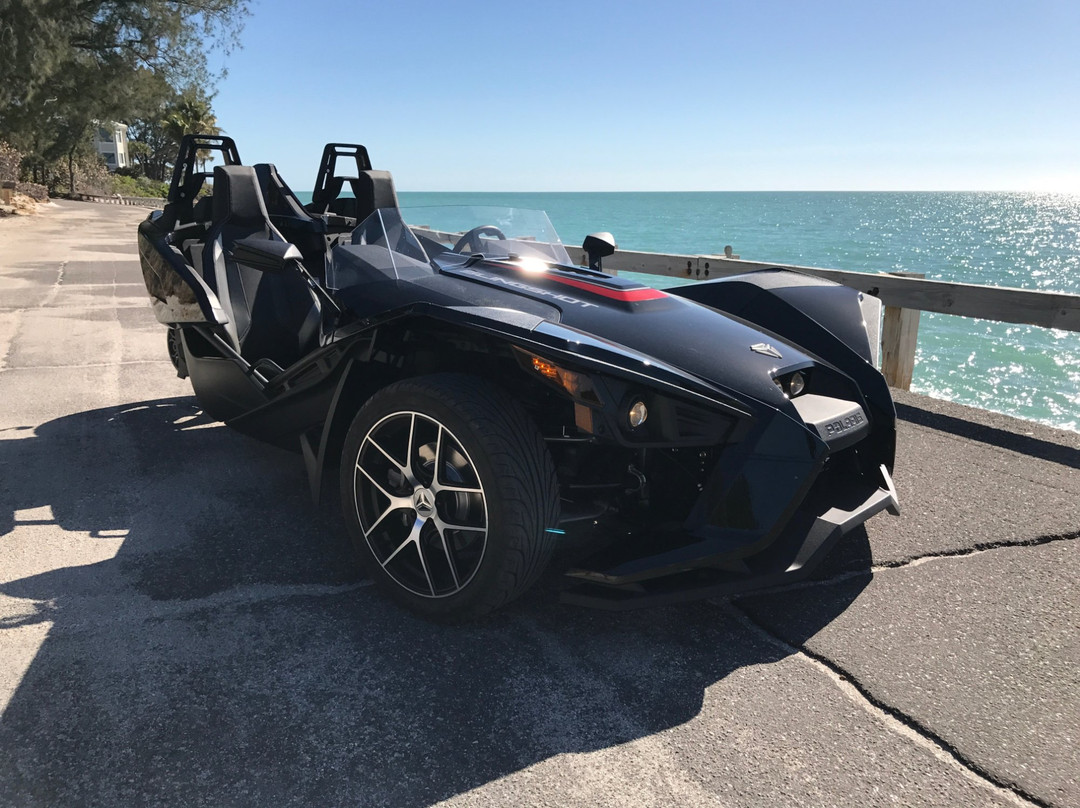 Saltwater Slingshot Rentals-布雷登顿必去景点