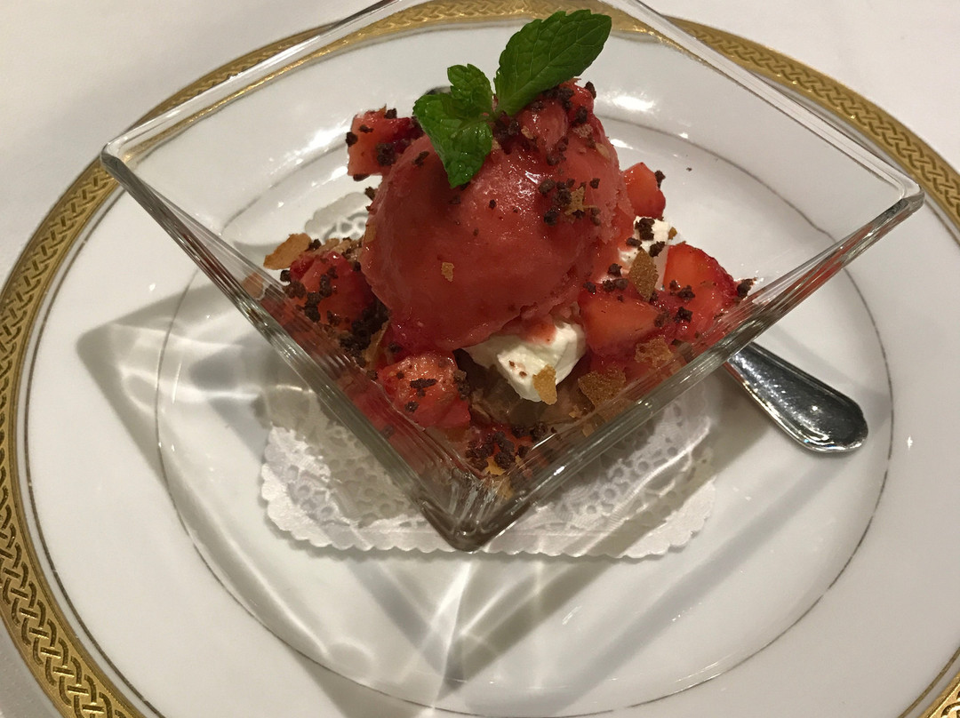 レストラン フォレスト