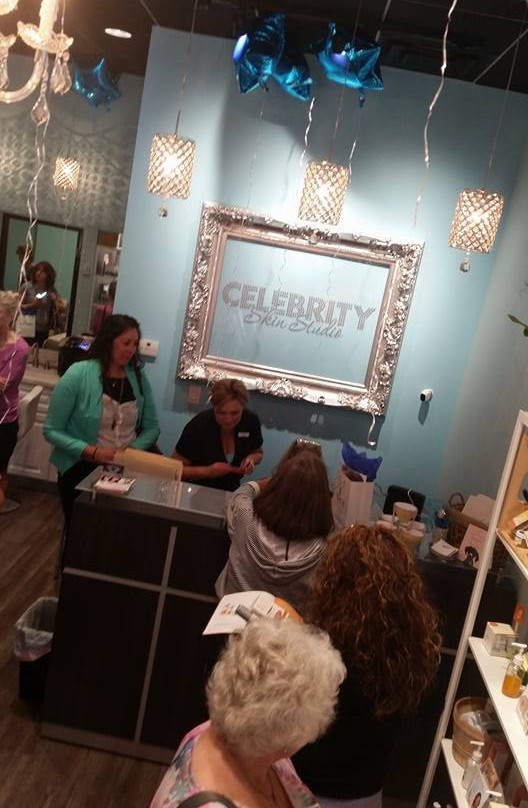 Celebrity Skin Studio-Litchfield Park必去景点