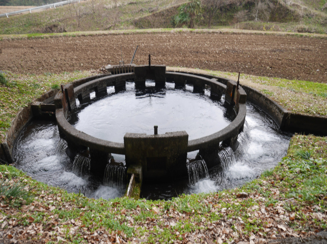 Otonashiiro No.12 Circular Tank Diversion Works景点图片