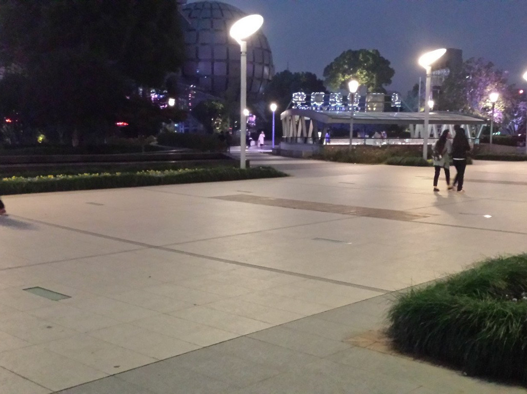 西湖文化广场-杭州市必去景点