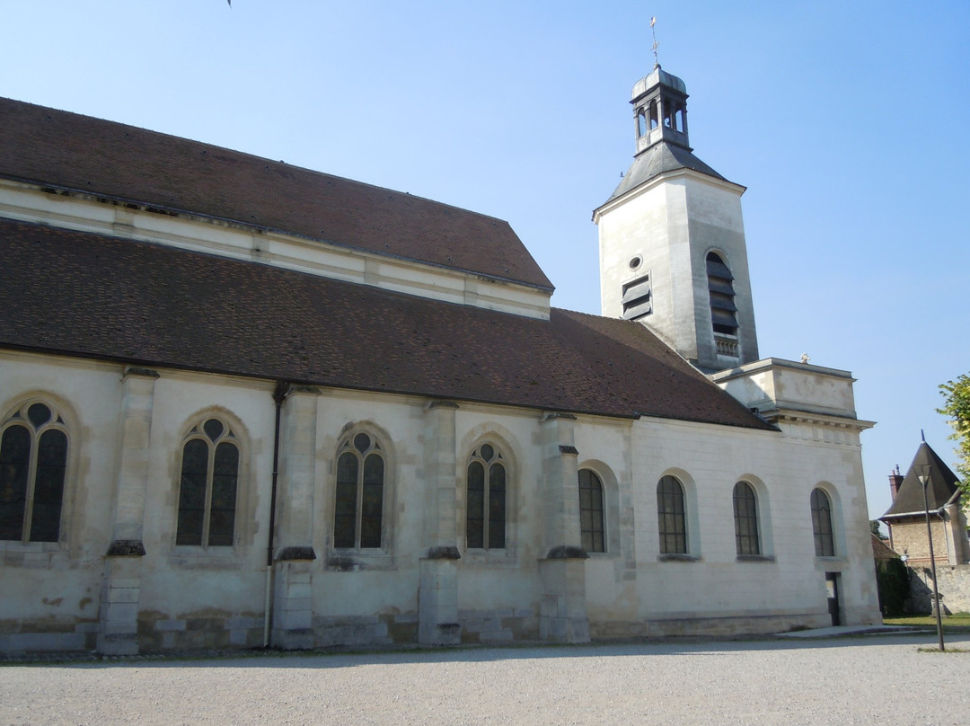 Eglise Saint-Médard-特朗布莱昂法兰西必去景点